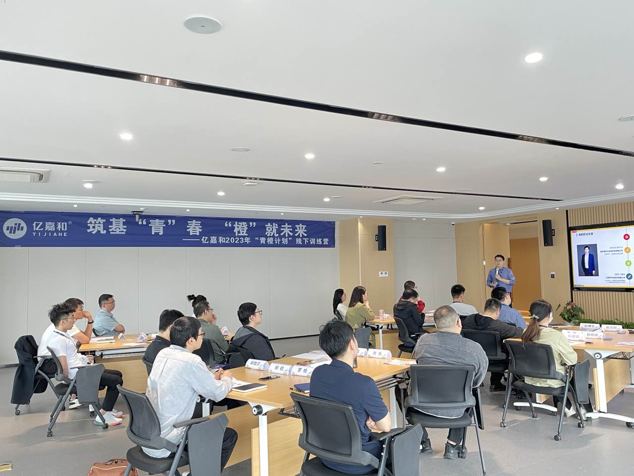 2025年澳门免费原料网